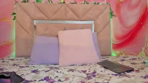 sweet__luna__ online show from March 5, 11:08 am