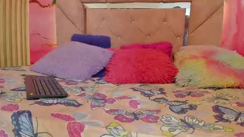 sweet__luna__ online show from August 5, 11:07 am