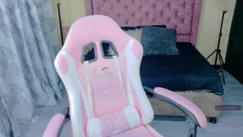 sweet__thang online show from May 5, 4:30 am