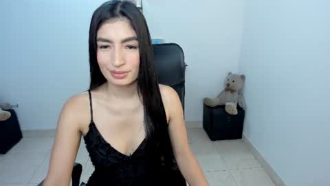 Sweet Amanda95 online show from July 13, 3:32 am