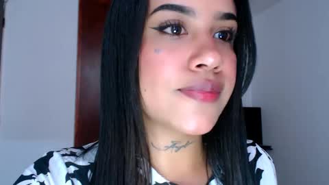 Stephanie online show from October 20, 6:46 pm