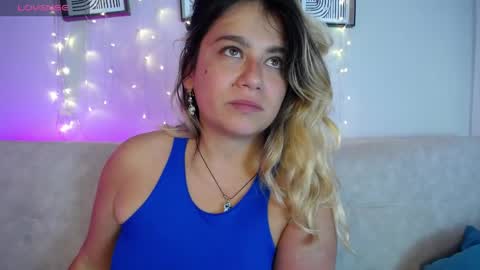 Bella Valery online show from April 16, 9:39 pm