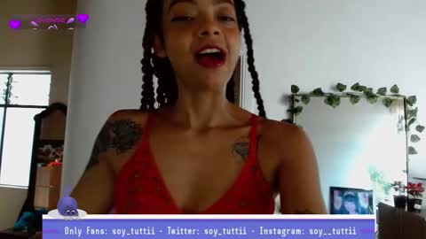 Tutti  online show from December 19, 2:01 pm