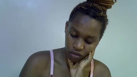 Snapshot of sweet_brown9 chatting on September 9, 6:52 pm sweet_brown9 online show from September 9, 6:52 pm