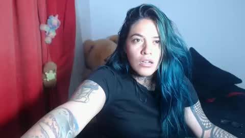 Bubbles online show from June 8, 11:27 pm