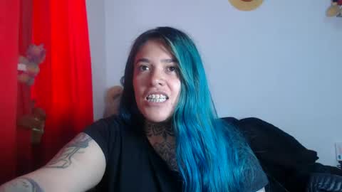 Bubbles online show from August 5, 7:11 pm