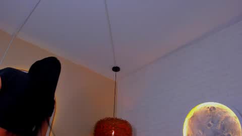 Sweet celeste05 online show from June 24, 11:17 am