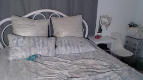 Chantelle online show from July 1, 8:39 pm