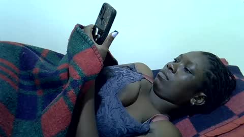 sweet_cherie1 online show from August 4, 9:05 am