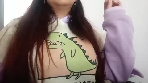 Chloe online show from December 5, 8:06 pm