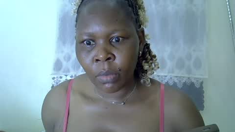 sweet_dori33 online show from June 21, 11:33 pm