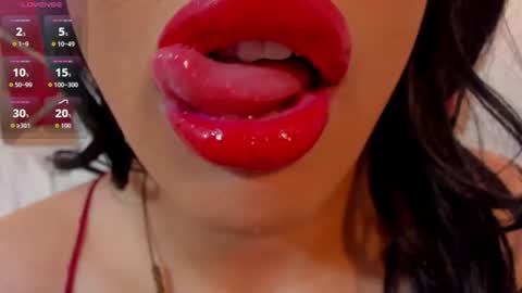 sweet_eliizabeth online show from June 23, 12:55 pm