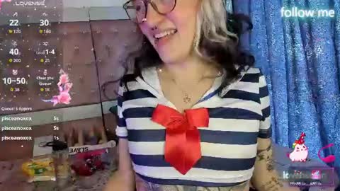  emmili  online show from June 10, 12:48 pm