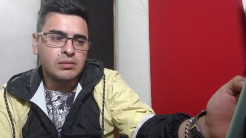 sweet_fantasy_couple online show from January 29, 1:27 am