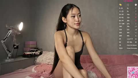 Kim online show from June 26, 9:48 am