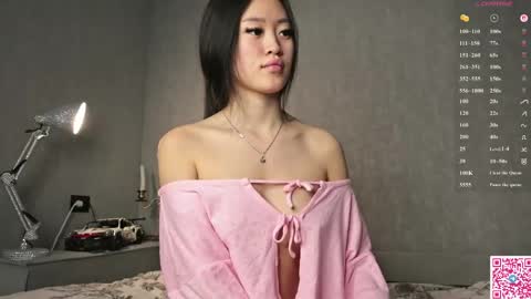 Kim online show from May 3, 10:54 am