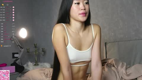 Kim online show from October 25, 6:57 am