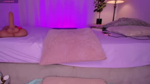 Snapshot of sweet_kahia chatting on February 7, 6:14 am Diana online show from February 7, 6:14 am