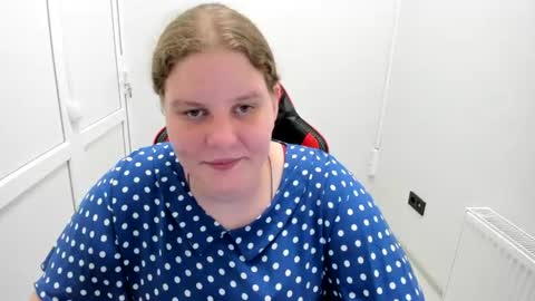 Karla online show from June 24, 1:07 pm
