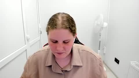 Karla online show from July 19, 1:36 pm
