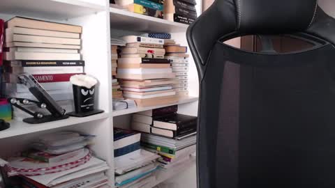 Jen online show from November 14, 8:16 am