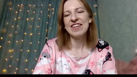 sweet_lilbunny online show from January 9, 4:45 pm