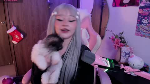 sweet_lilly_sweet online show from January 2, 11:16 pm