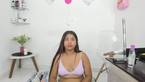 sweet_litle online show from July 28, 3:21 pm