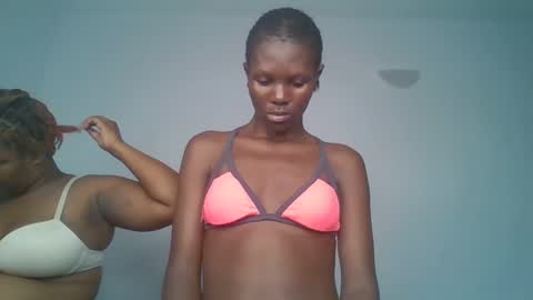 sweetie online show from March 11, 6:30 pm