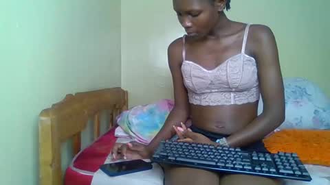 sweetie online show from February 27, 11:06 am