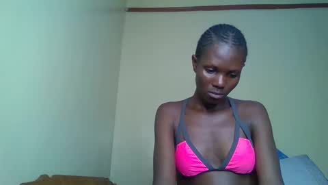 sweetie online show from February 22, 11:35 am