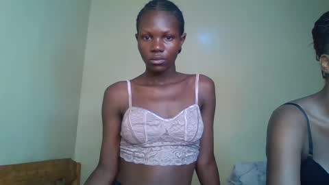 sweetie online show from February 23, 2:51 am