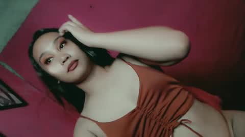 Snapshot of sweet_lover5 chatting on March 9, 5:44 am SWEET LOVE online show from March 9, 5:44 am