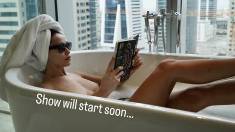 Snapshot of sweet_moan chatting on September 28, 8:23 am Dana online show from September 28, 8:23 am