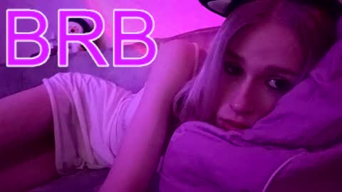 sweet_mol1y online show from October 19, 8:08 am