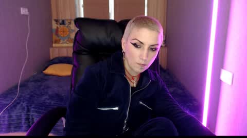sweet_n_strong online show from May 15, 4:25 pm
