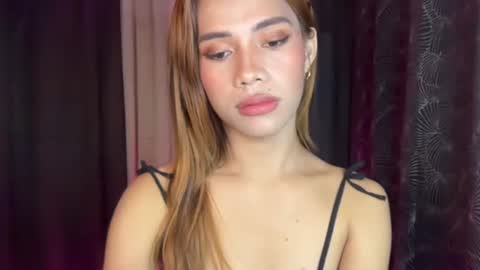sweet_nikki03 online show from January 7, 6:46 pm