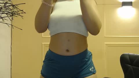 Snapshot of sweet_of_venus chatting on March 5, 1:21 am My name is Catalina. Please say hello I like to chat with you. If you have requests please use tip online show from March 5, 1:21 am