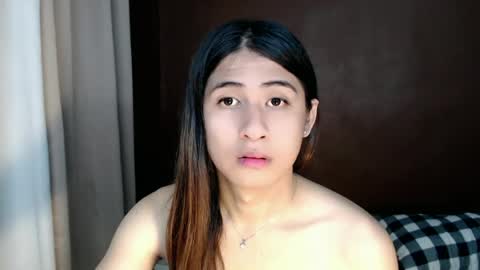 sweet_paprikaxx online show from June 25, 6:24 pm