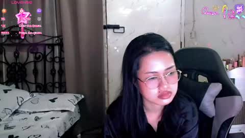 Leah online show from August 2, 12:12 am