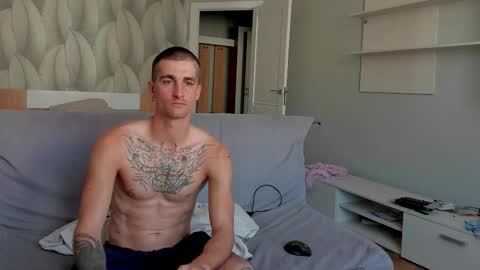 Snapshot of sweet_smith8 chatting on October 7, 6:20 am sweet_smith8 online show from October 7, 6:20 am