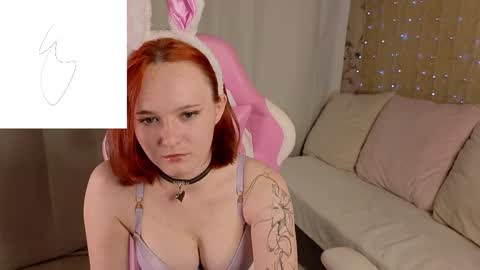 Aurora give me a  and support me online show from November 30, 5:47 am