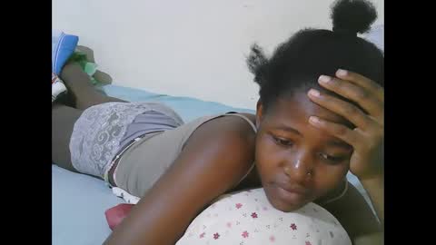 Snapshot of sweet_tattiana chatting on September 18, 8:35 pm Tatty online show from September 18, 8:35 pm