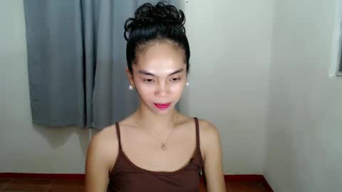 Snapshot of sweet_tyla chatting on February 18, 8:36 pm sweet_tyla online show from February 18, 8:36 pm