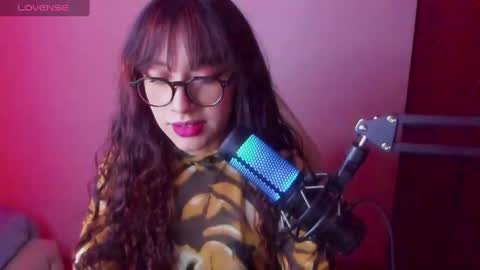 sweet_venus4 online show from February 26, 2:16 pm