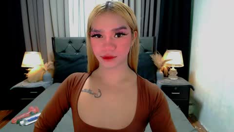 bea takashi  online show from April 30, 5:40 pm