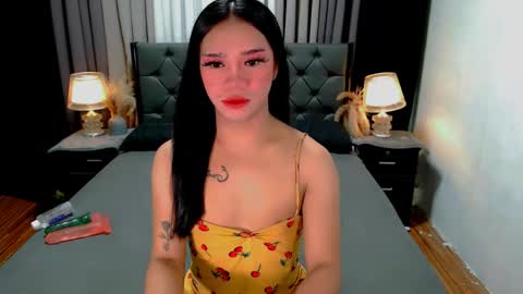 bea takashi  online show from June 8, 9:43 am