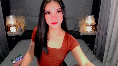 bea takashi  online show from February 5, 10:08 am