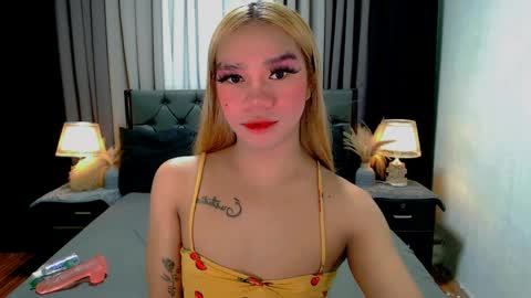 bea takashi  online show from April 29, 9:36 am
