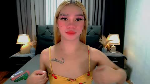 bea takashi  online show from May 3, 9:59 am